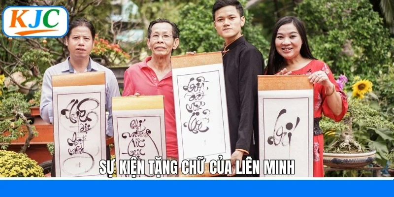 Sự kiện tặng chữ của liên minh